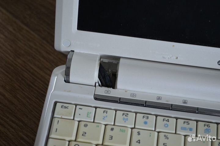 Нетбук asus eee pc