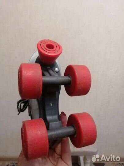 Роликовые коньки квады