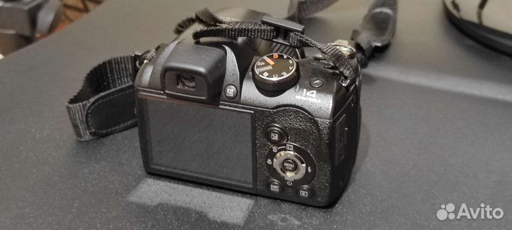 Fujifilm FinePix S4000
