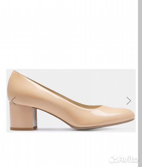 Туфли женские лаковые бежевые