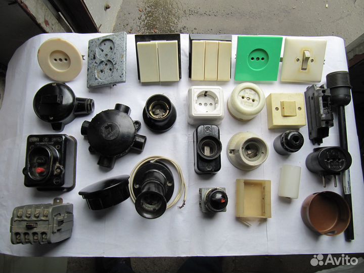 Боксы для батареек