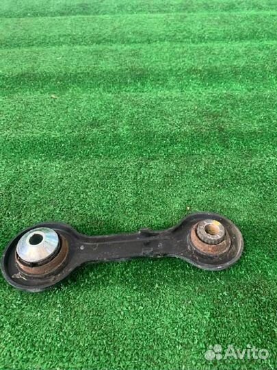 Рычаг задний правый Ford Mustang 6 S550 рест. 2019