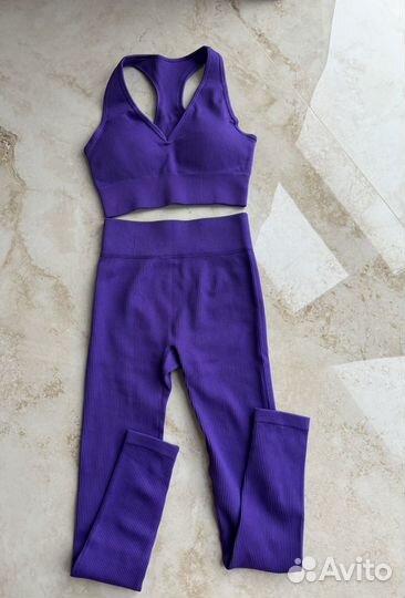 Костюм для фитнеса и йоги новый
