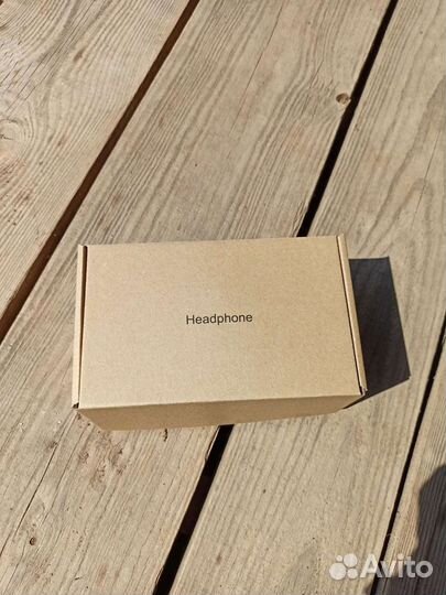 Беспроводные наушники с микрофоном