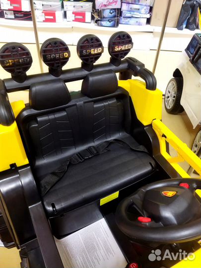 Электромобиль Джип Сафари