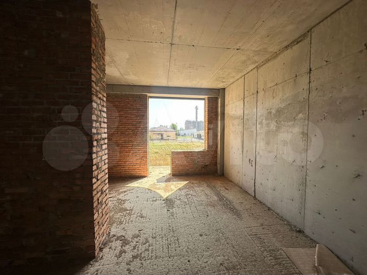 3-к. квартира, 122 м², 9/10 эт.