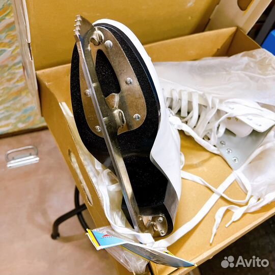 Коньки Graf Montana 42 размер новые