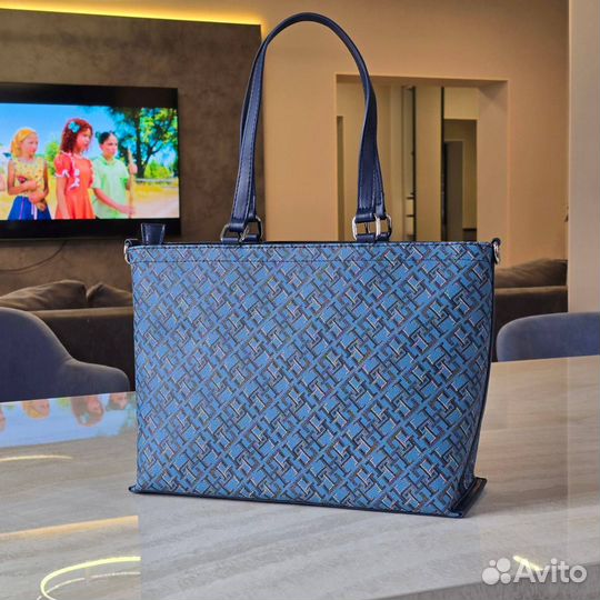 Женская сумка Tommy Hilfiger