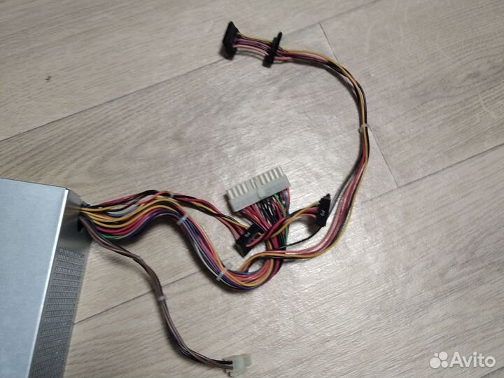 Блок питания Dell 300w