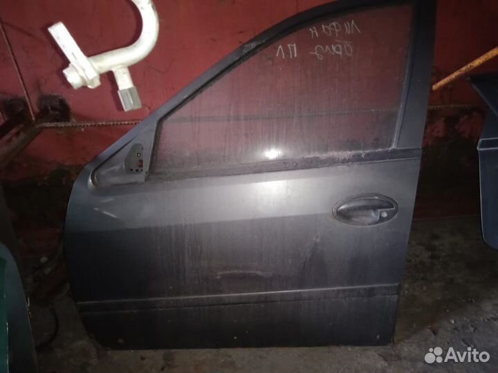 Двери lifan Breez