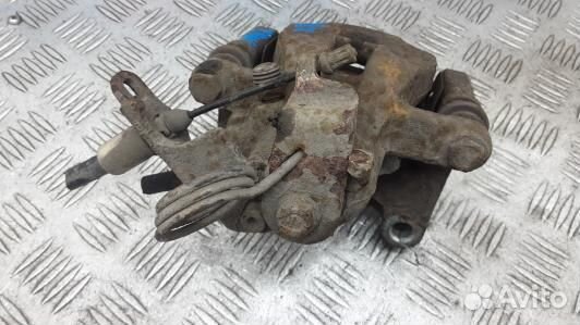 Суппорт тормозной задний правый ford kuga 1 (MKR02