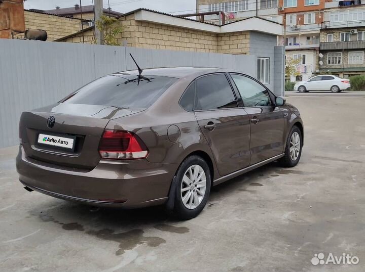 Volkswagen Polo 1.6 AT, 2016, 327 000 км