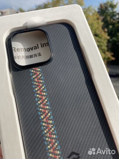 Чехол на iPhone 14 pro pitaka