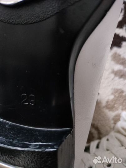 Коньки фигурные