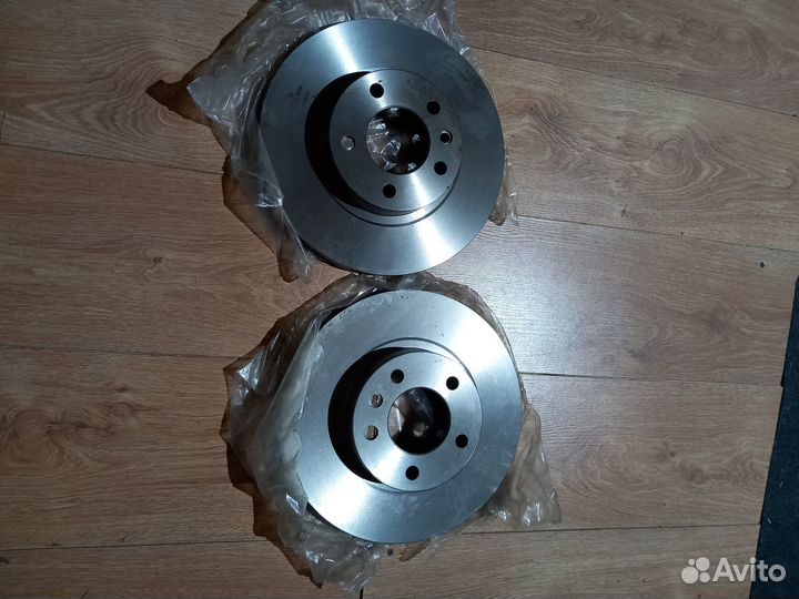 Диск тормозной передний Opel Omega B