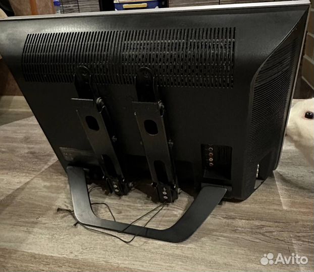 Жидкокристаллический телевизор Sony MFM-HT205