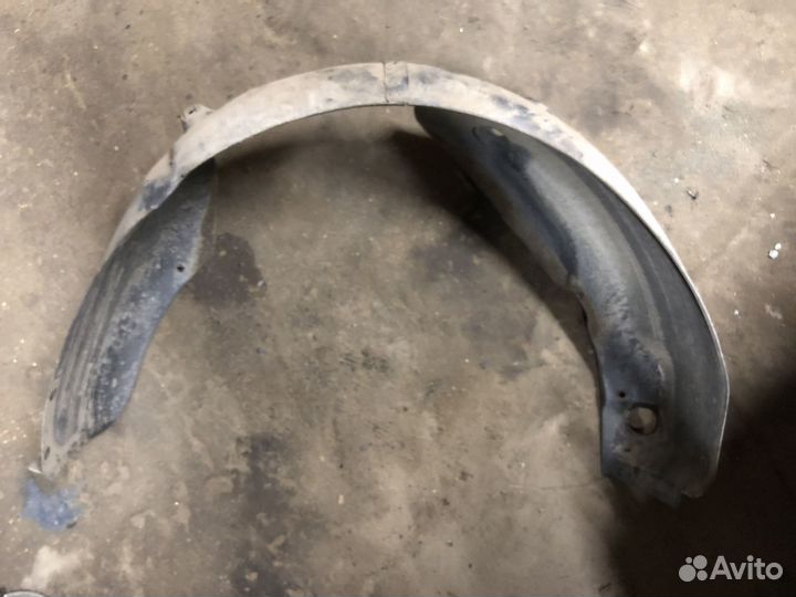 Задний правый подкрылок киа рио 4 икс лайн