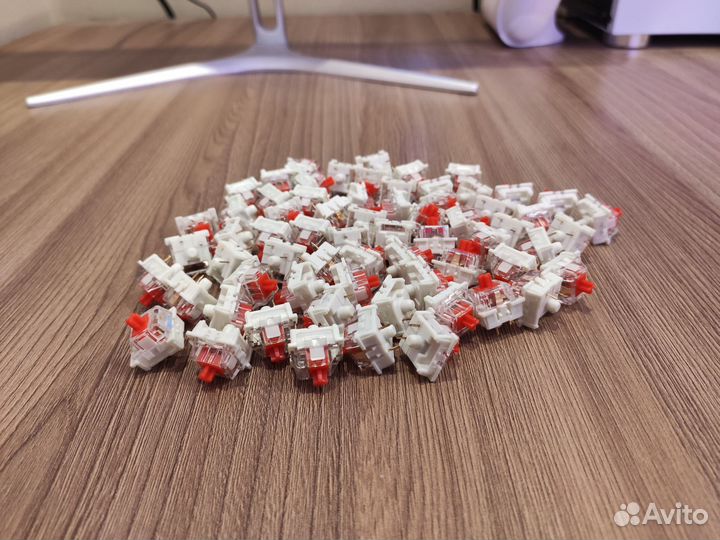 Свитчи, стабилизаторы и кейкапы для клавиатуры