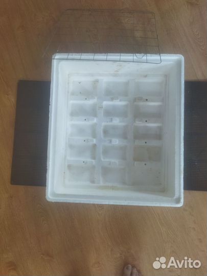 Инкубатор для яиц автоматический бу