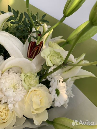 Букет из лилии