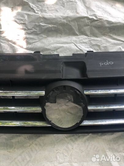 Решетка радиатора фольксваген поло 5 седан