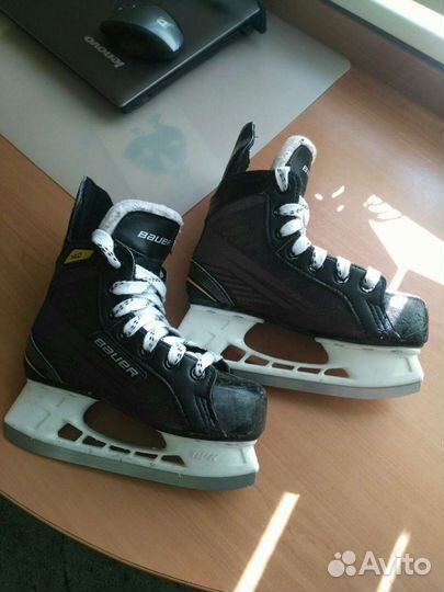 Коньки Bauer Supreme 140