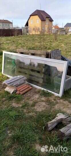 Окно пластиковое бу, трещина