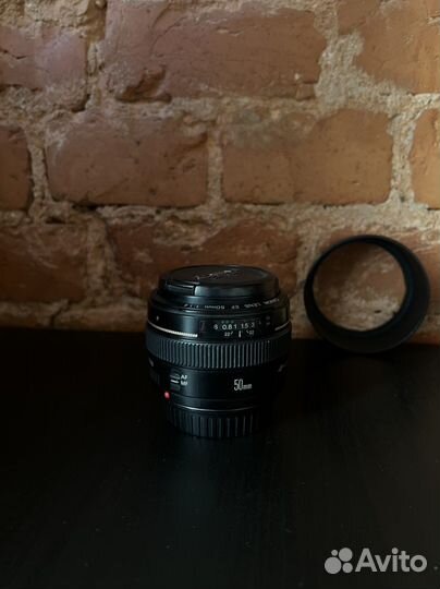 Набор фотооборудования. Камера, объективы, вспышка