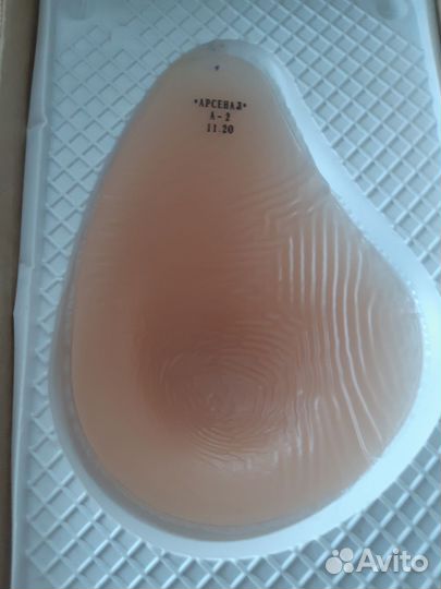 Экзопротез молочной железы левый