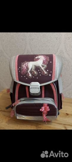 Школьный рюкзак ортопедический. Прочная форма