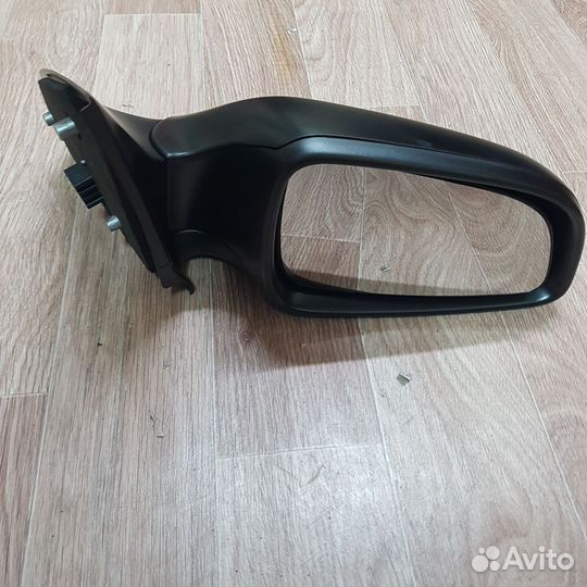 Зеркало правое Opel Astra H GTC