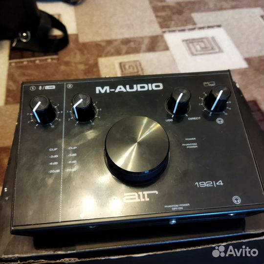 Комплект для домашней студии звукозаписи M-audio