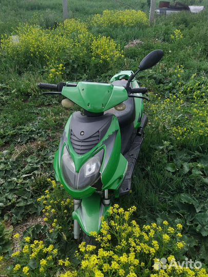 Скутер 80 кубов