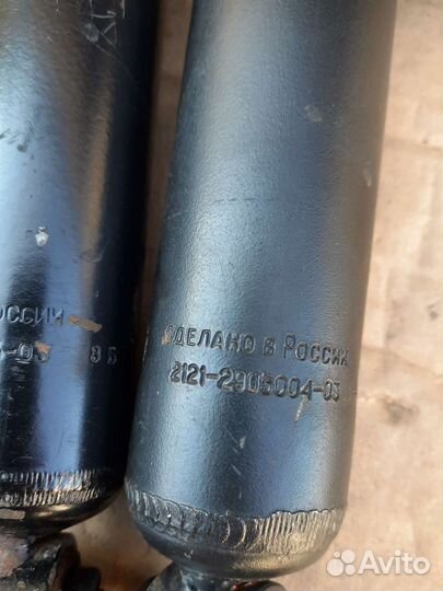 Амортизаторы передние Нива 2121