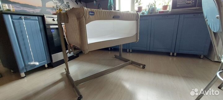 Детская кроватка колыбель Chicco next2me