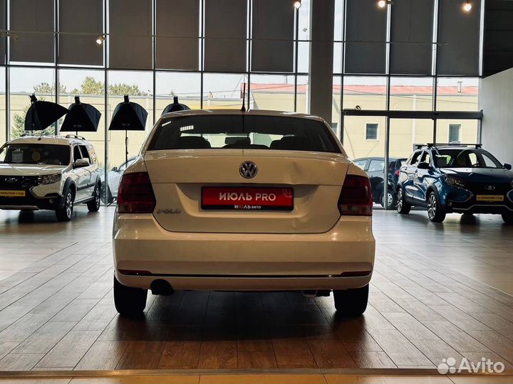 Volkswagen Polo 1.6 МТ, 2015, 33 500 км