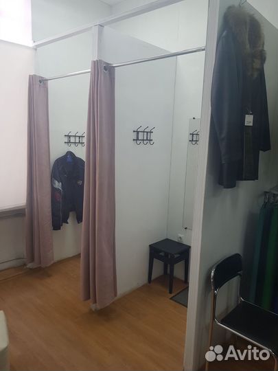 Шоурум женской одежды