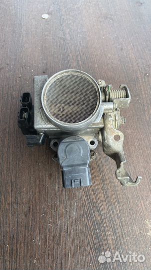 Дросельная заслонка ниссан куб az 10