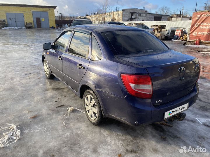 LADA Granta 1.6 МТ, 2012, 160 000 км