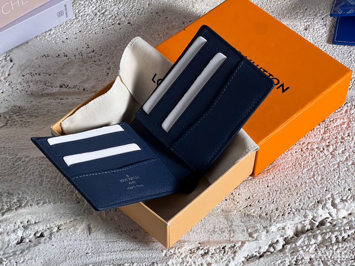 Кошелек Louis Vuitton Aquagarden Wallet