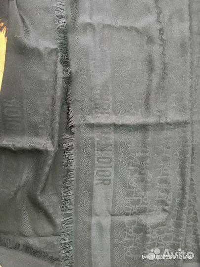 Шарфы и палантины