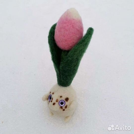 Тюльпанчик игрушка из шерсти