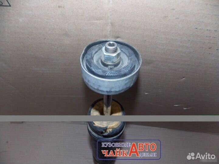 Амортизатор задний Toyota Rav4 A50 2018