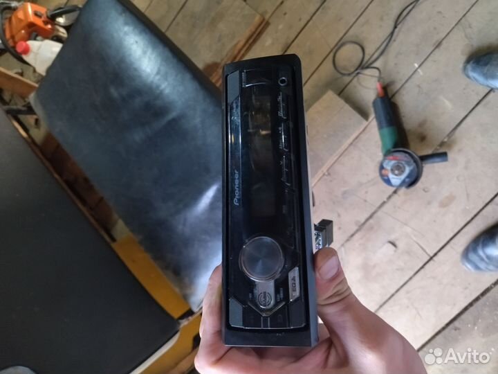 Продам магнитолу