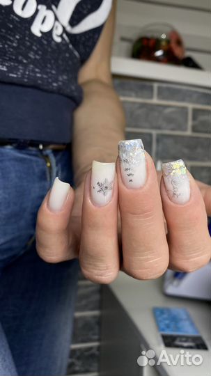 Маникюр коррекция ногтей