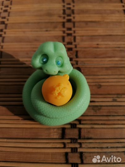 Мыло ручной работы змея символ 2025