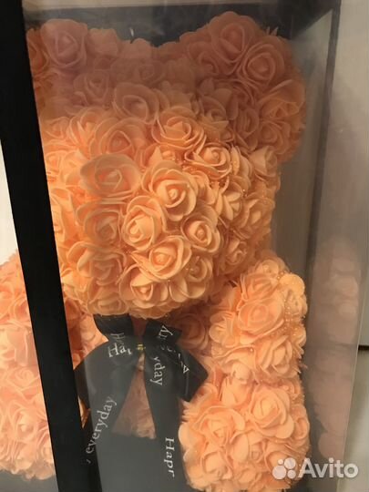 Мягкие подарочные игрушки. Медведь из цветов