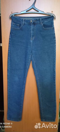 Джинсы
