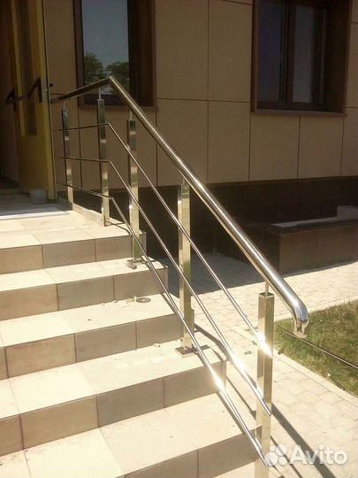 Лестничные ограждения, перила, поручни, лестницы