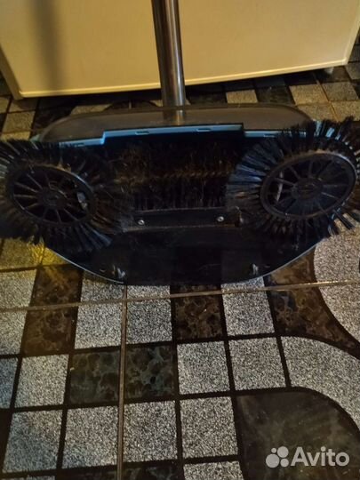 Щетка-веник с пылесборником